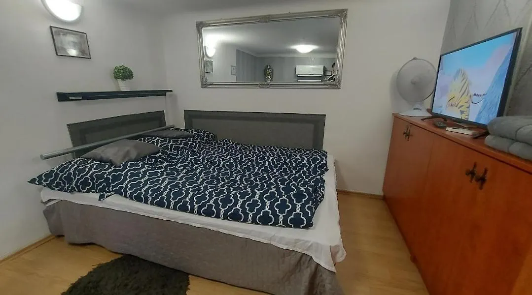 Apartamento Like Studio City Centrum, Wifi, Terrace Budapest