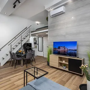 Kiraly21 Downtown By Andrassy Street Apartment