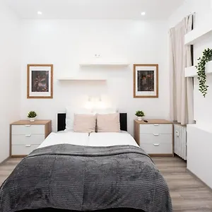 Extra - New - Charming Apartamento