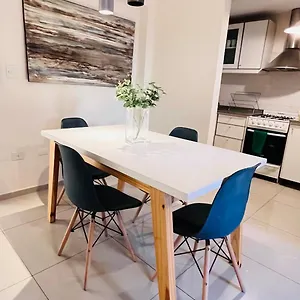 Encanto Cerca Del Parque - Tu Hogar En , Mendoza Argentina